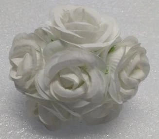 Small Rose 4cm Bunch with Thermocol Pack of 6x10